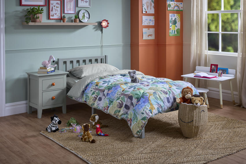 Fine Bedding Stills 001 RT
