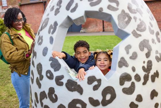 Chester Zoo Trail Children With Egg