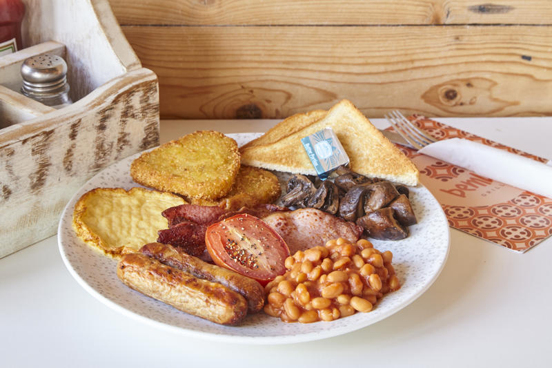 Bembe Full English Breakfast