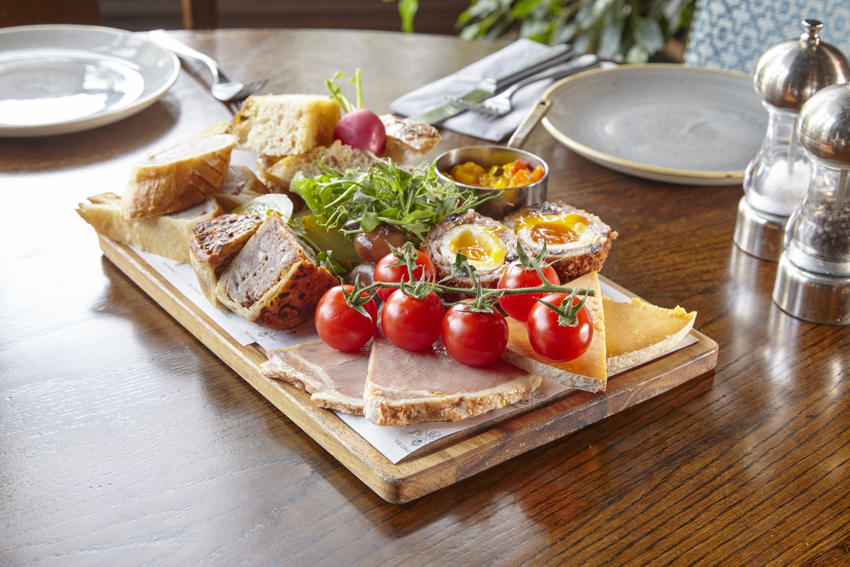 Oakfield Ploughman's Board