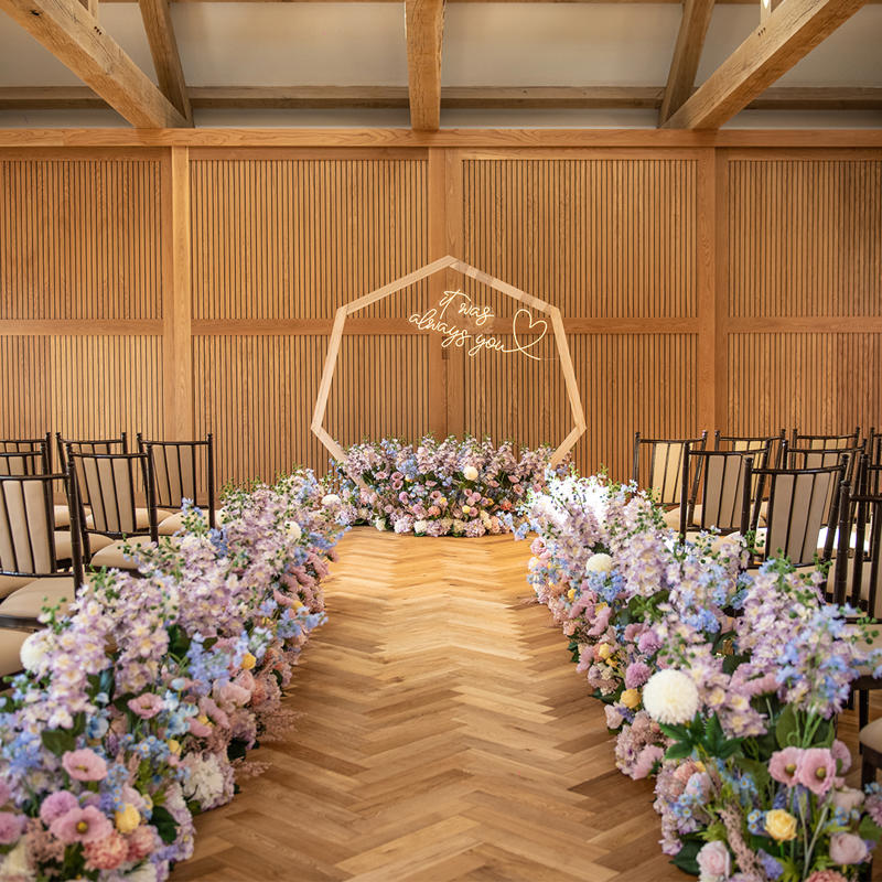 The Square Wedding Aisle SQUARE